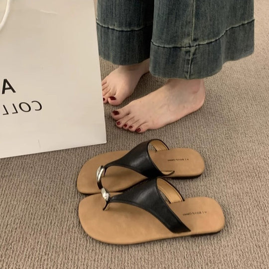 Damen Zehentrenner-Sandalen mit modischen Riemen und komfortablem Fußbett EB