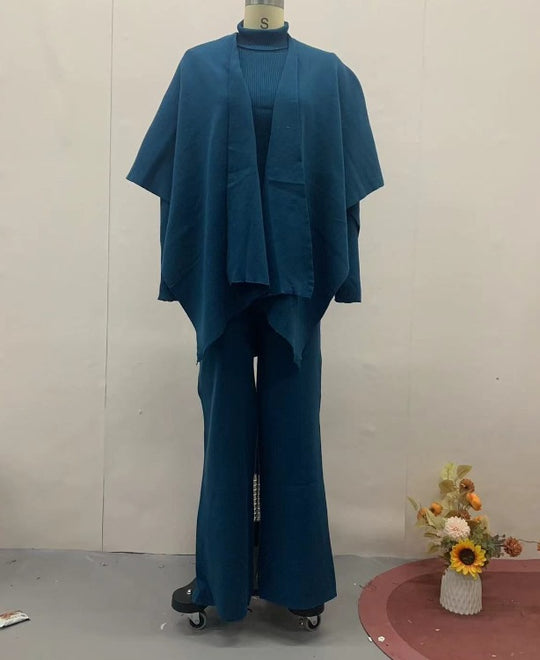 EB | Strick-Set mit Strickjacke, Oberteil und Hose