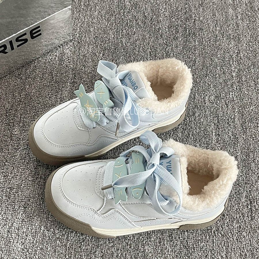 Damen Bequeme Sneaker mit kuscheligem Innenfutter und modischen Schnürdetails EB