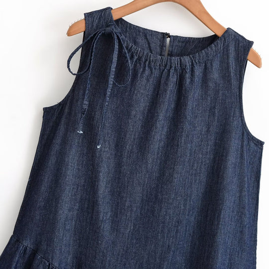 Damen Sommerkleid mit voluminösem Rocksaum und raffiniertem Schnürdetail EB