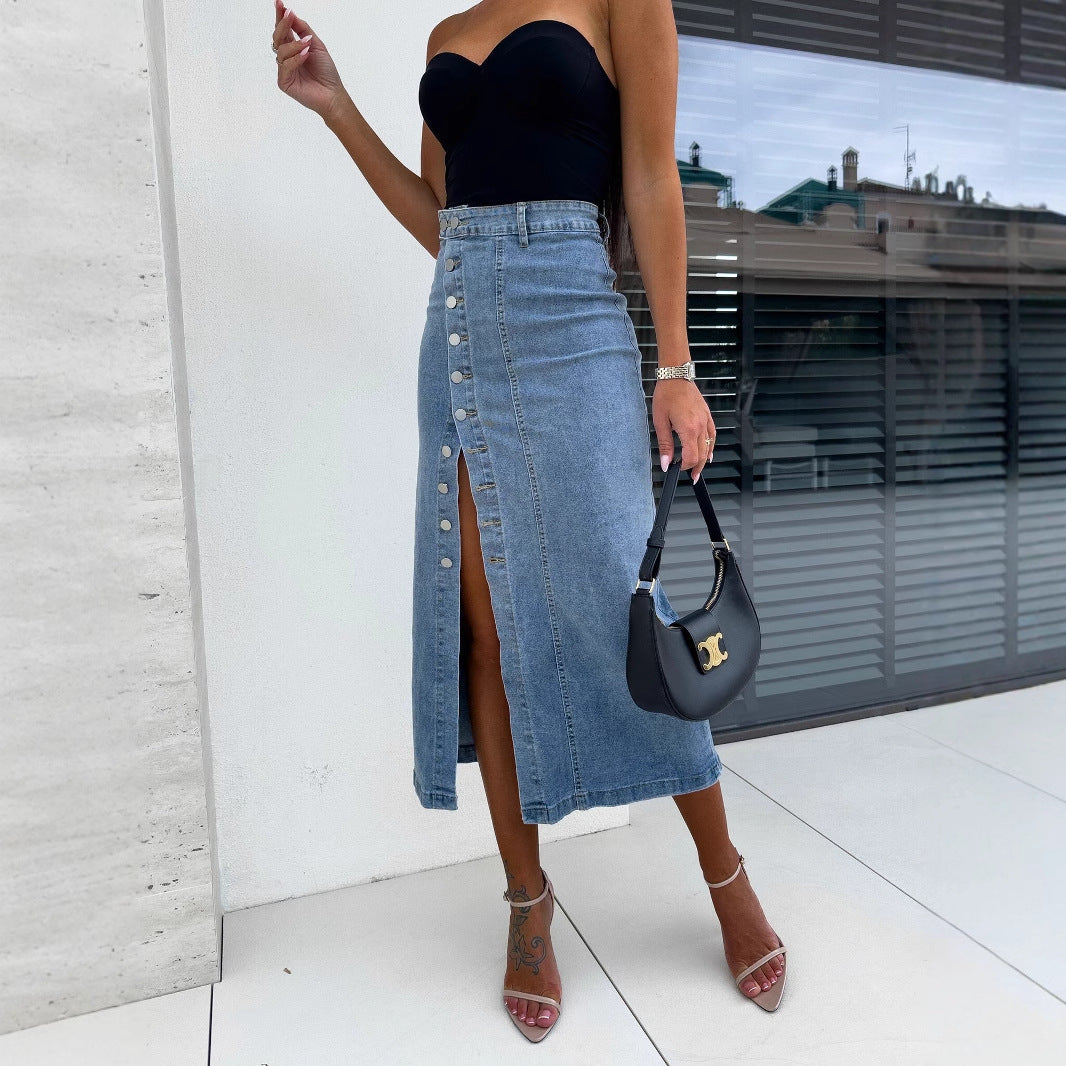 Damen Langer Jeansrock mit seitlichem Schlitz und Knopfdetails EB