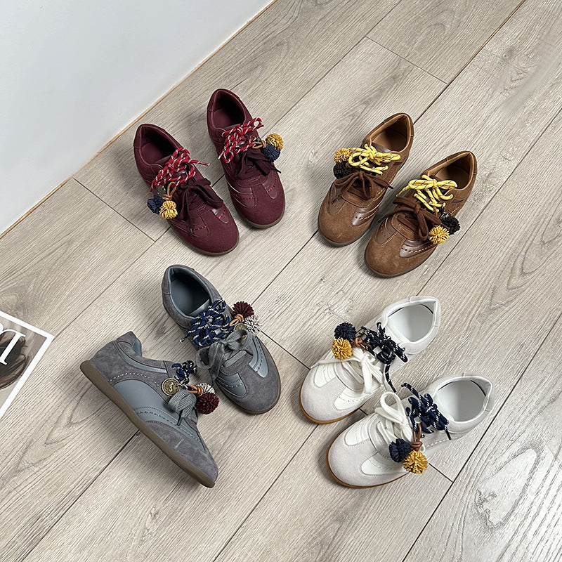Damen Sneakers im modernen Design mit dekorativen Schnürsenkeln EB