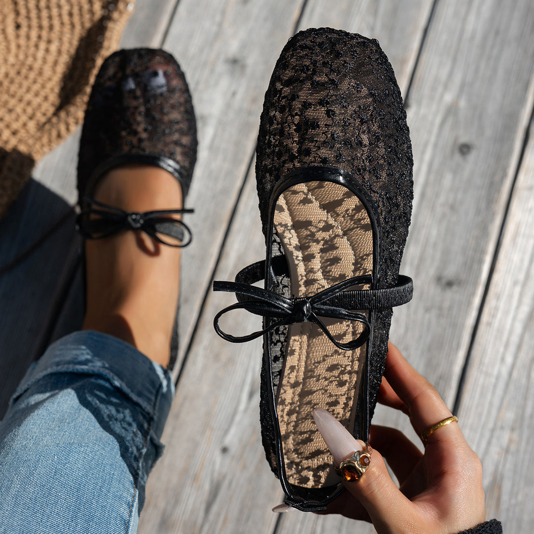 Damen elegante Ballerinas mit floralen Applikationen und rutschfester Sohle EB