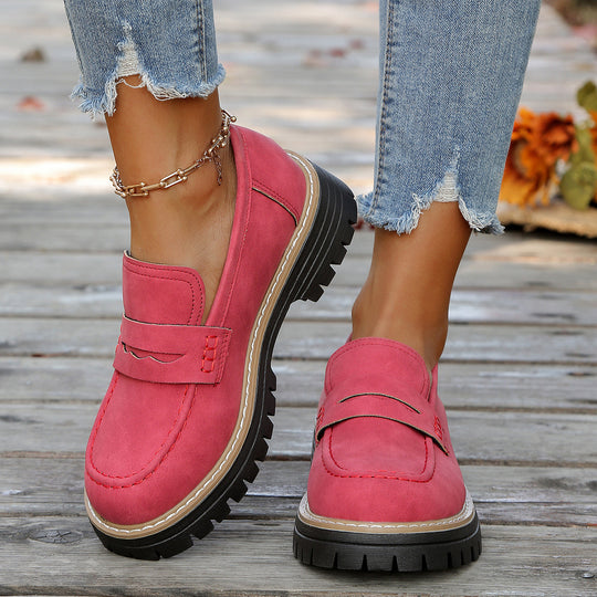 Damen robuste Loafer mit markanter Profilsohle, weichem Veloursoptik-Obermaterial und gepolstertem Komfortfußbett EB