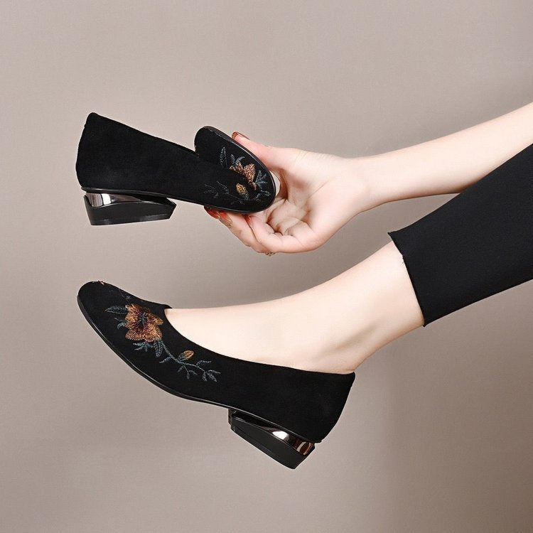 Damen Elegante Ballerinas mit floralem Stickdesign und weichem Futter EB