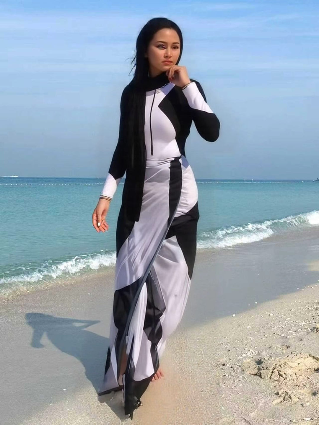 Damen modischer UV-Schutz-Schwimmanzug mit langen Ärmeln EB