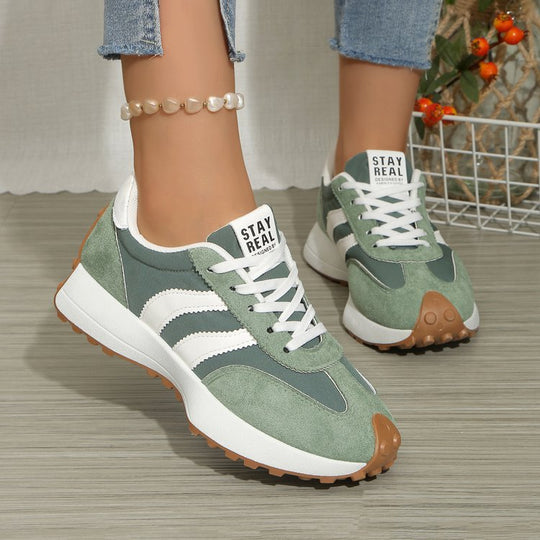 Damen Sportliche Retro Sneakers mit rutschfester Laufsohle EB