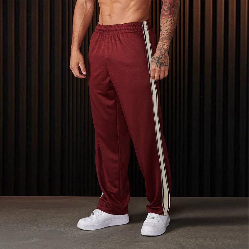 Herren sportliche Trainingshose mit seitlichen Streifen EB