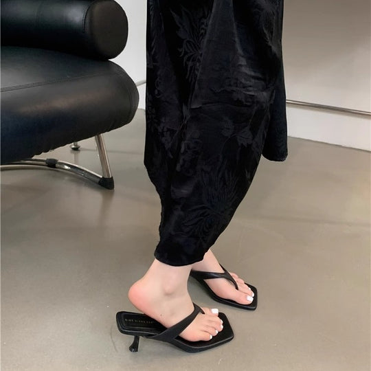 Damen elegante Zehentrenner mit modischem Design EB