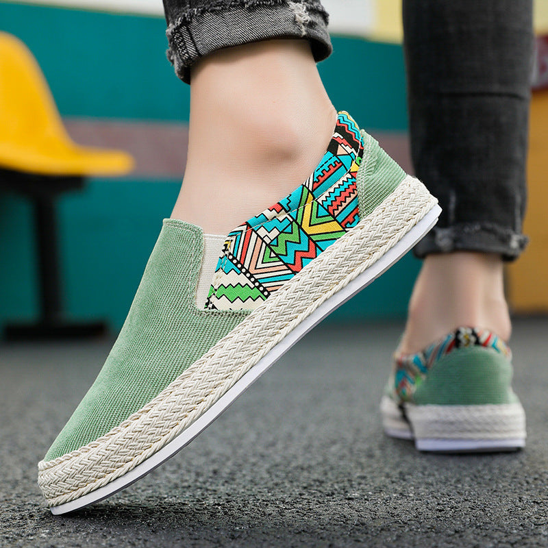 Damen Slipper mit buntem Ethno-Muster und juteähnlichem Boden EB