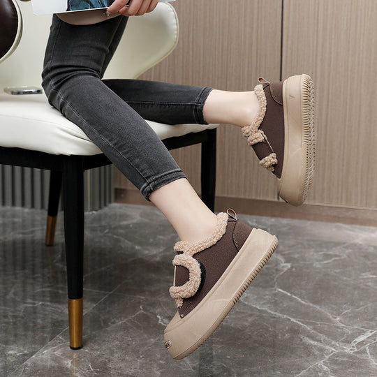 Damen Sportliche Sneaker mit flauschigem Innenfutter und rutschfester Sohle EB