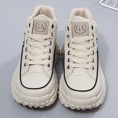 Damen Hohe Sneakers mit robustem Profil und sportlichem Design EB