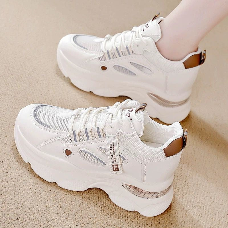 Damen Sportliche Sneaker mit atmungsaktiver Mesh-Oberfläche und komfortabler Sohle EB