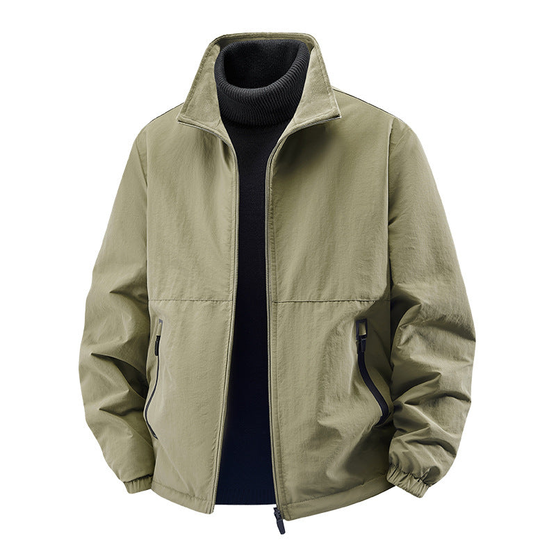 Men's  minimalist stand-collar travel jacket with sealed zip pockets and elastic cuffs EB