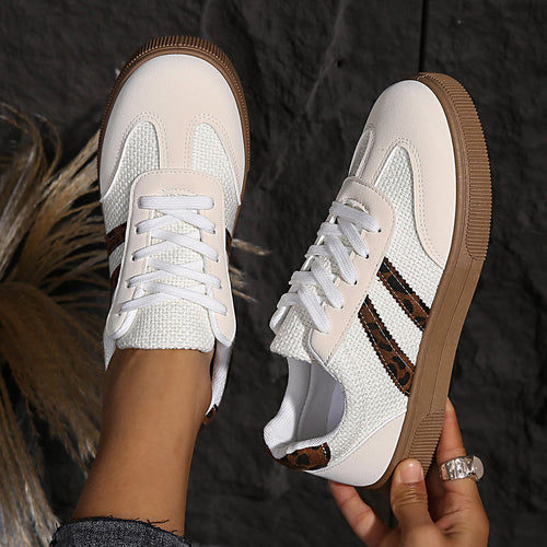 Damen Sneakers im modernen Sportdesign mit eleganten Akzenten EB