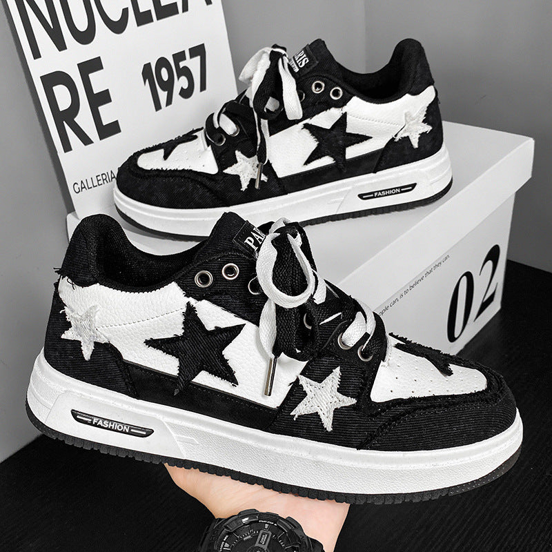 Unisex modische Plateausneaker mit Sternapplikationen, gepolstertem Einstieg und griffiger Profilsohle EB