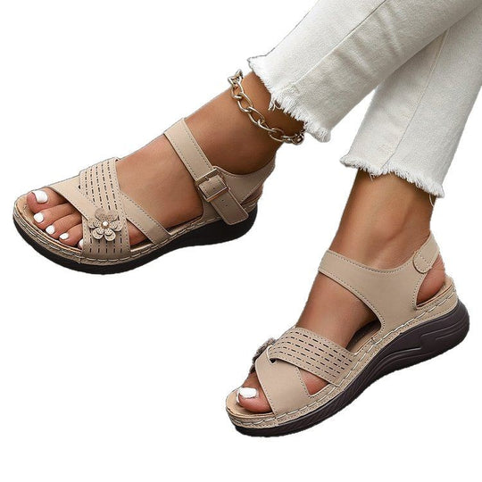 Damen Elegante Sandalen mit verstellbaren Riemen und ergonomischem Fußbett EB