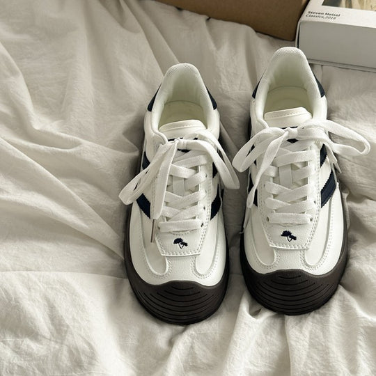 Damen Sportliche Sneaker mit robustem Profil und atmungsaktiver Obermaterial EB