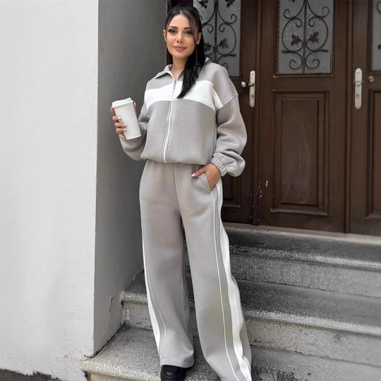 Damen Komfortables Campus-Lounge-Set mit kurzem Reißverschluss-Top und Seitenstreifen-Jogger EB