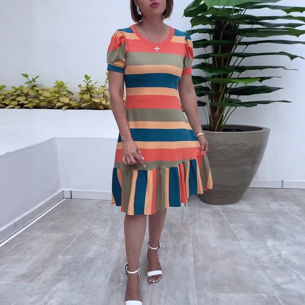 Damen Freizeitkleid mit voluminösem Rüschensaum und modischem Streifenmuster Heidi-Mode