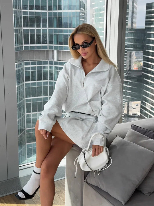 Damen Oversized Sweatkleid mit halbem Reißverschluss und Stehkragen Eichborn Berlin