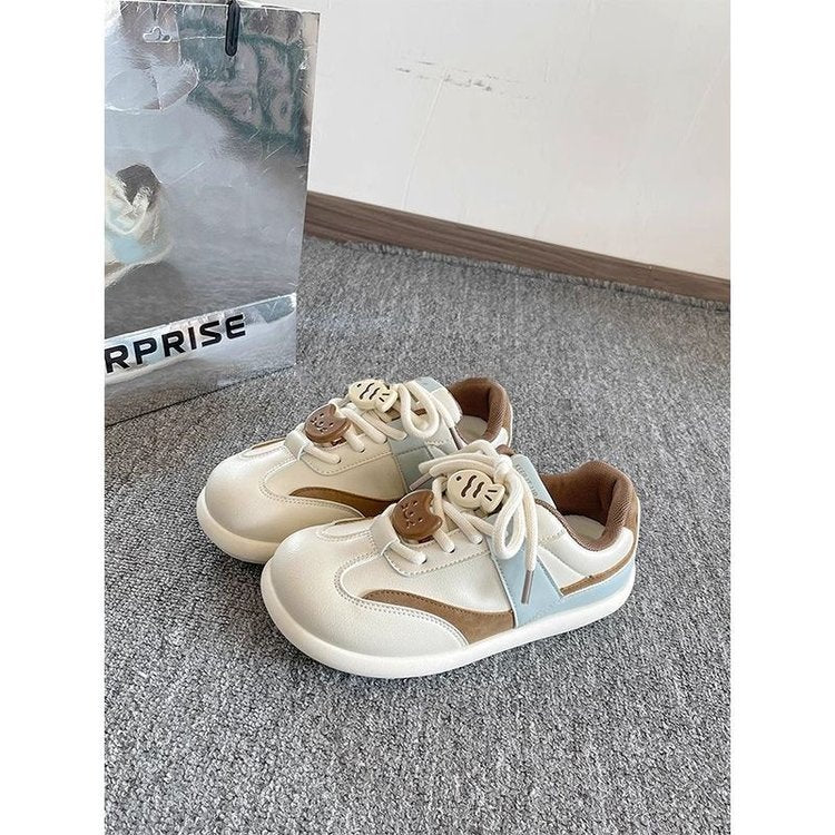 Damen Sportliche Sneaker mit verspieltem Design und einzigartigem Schnürsystem EB