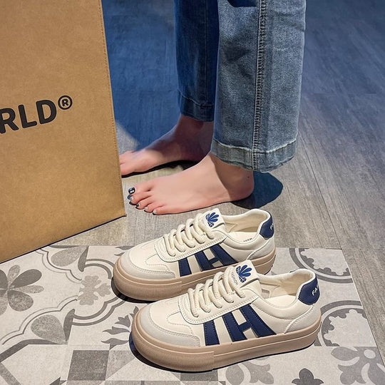 Damen Modische Plateau Sneakers mit klassischem Design und komfortabler Sohle EB
