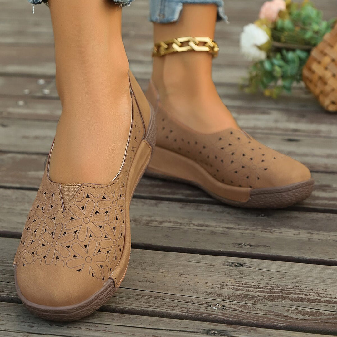 Damen Bequeme und luftige Slip-On Schuhe EB