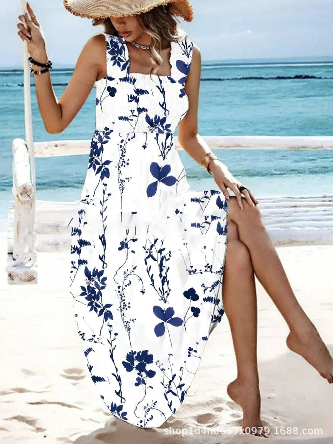 EB | Bedrucktes Brustwickelkleid im Urlaubsstil