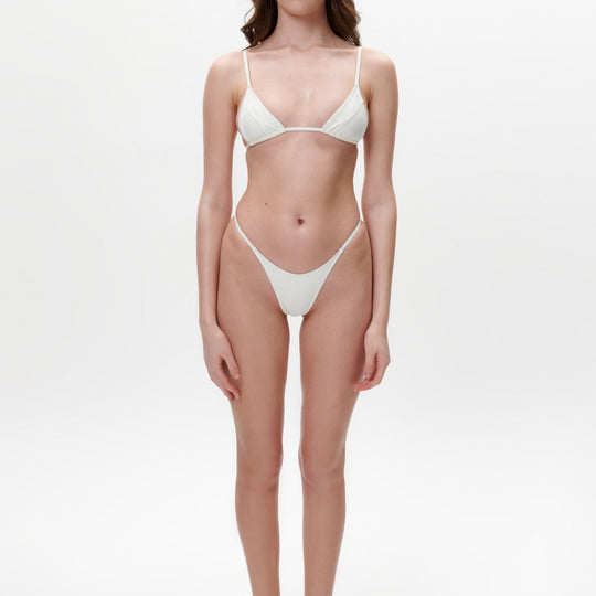 Damen Triangel-Bikini mit ultra-hohem Beinausschnitt und feiner Raffung EB