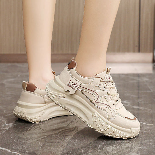 Damen Sportliche Plattform Sneakers mit dämpfender Sohle und atmungsaktivem Obermaterial EB