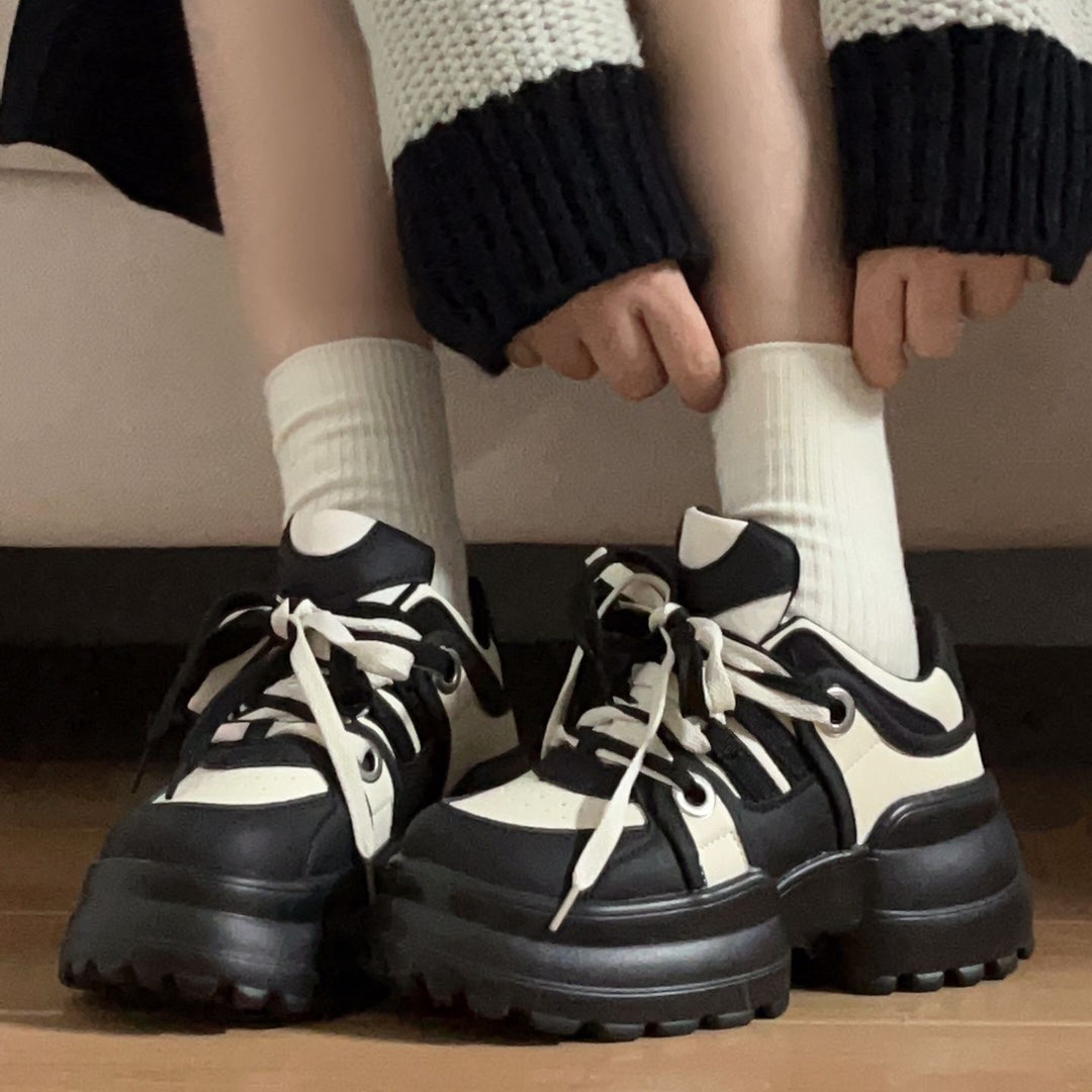 Damen Sportliche Chunky Sneakers mit rutschfester Laufsohle und atmungsaktivem Obermaterial EB
