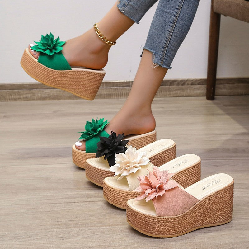 Damen Plateausandalen mit floralem Dekor und rutschfester Sohle EB