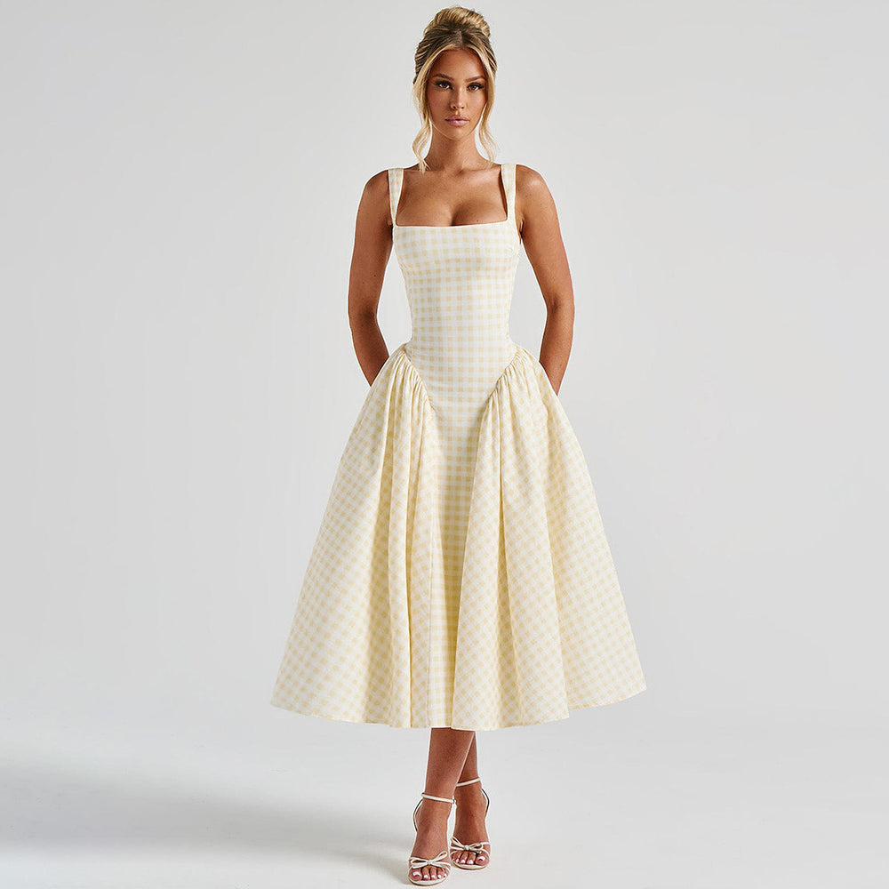 Damen Sommerliches Maxikleid mit Karo-Design und seitlichen Raffungselementen EB