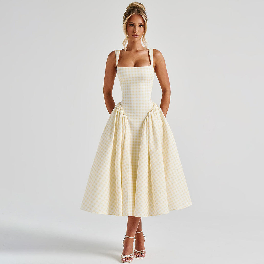 Damen Sommerliches Maxikleid mit Karo-Design und seitlichen Raffungselementen EB
