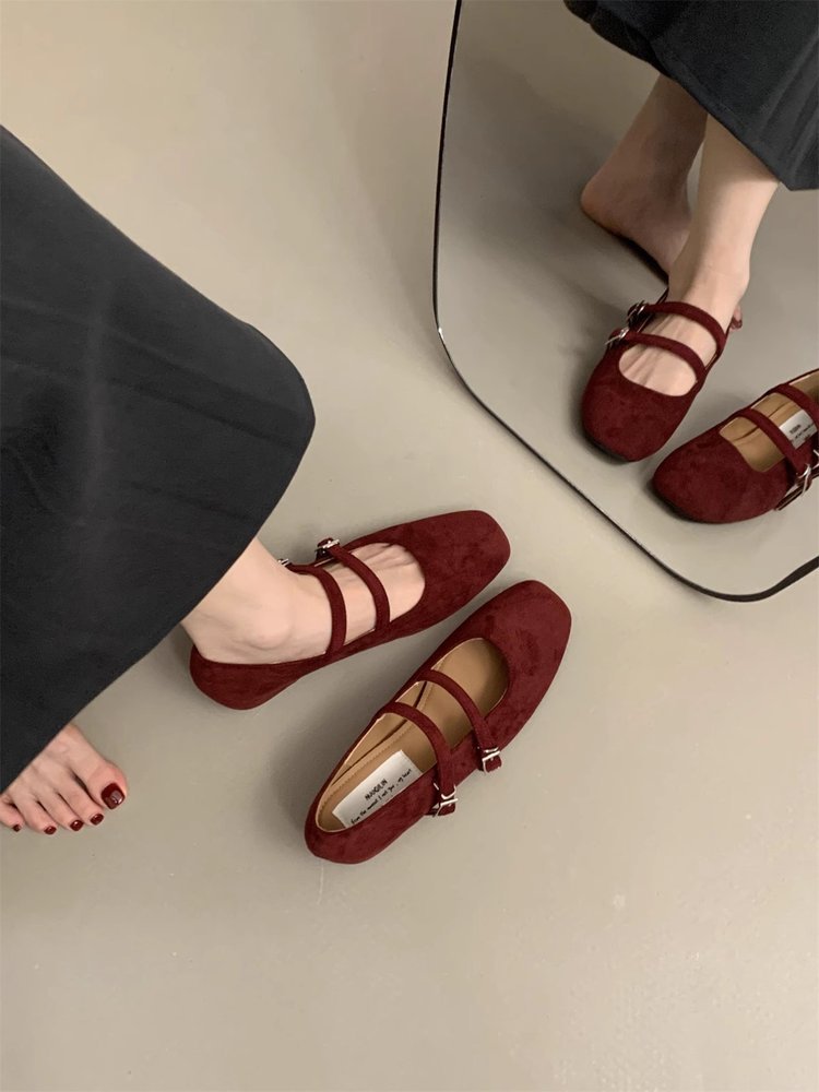 Damen Ballerinas mit stilvollen Riemchen und komfortabler Sohle EB