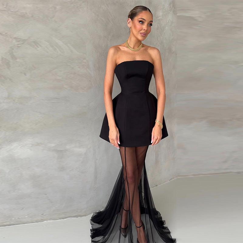 Damen Cocktailkleid mit schmaler Silhouette und ausgestelltem Rock EB