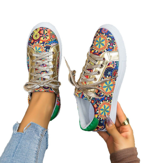 Damen Sportliche Sneakers mit buntem Ethno-Muster und goldenem Glitzer EB
