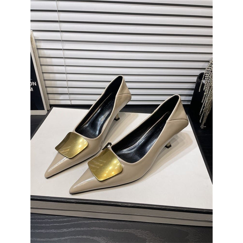 Damen spitze Stiletto-Pumps mit dekorativem Goldakzent EB