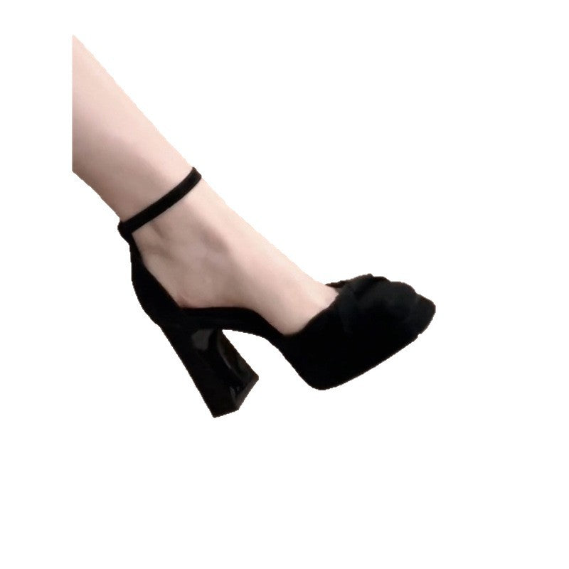 Damen elegante Knöchelriemen-Pumps mit geschwungener Absatzform EB