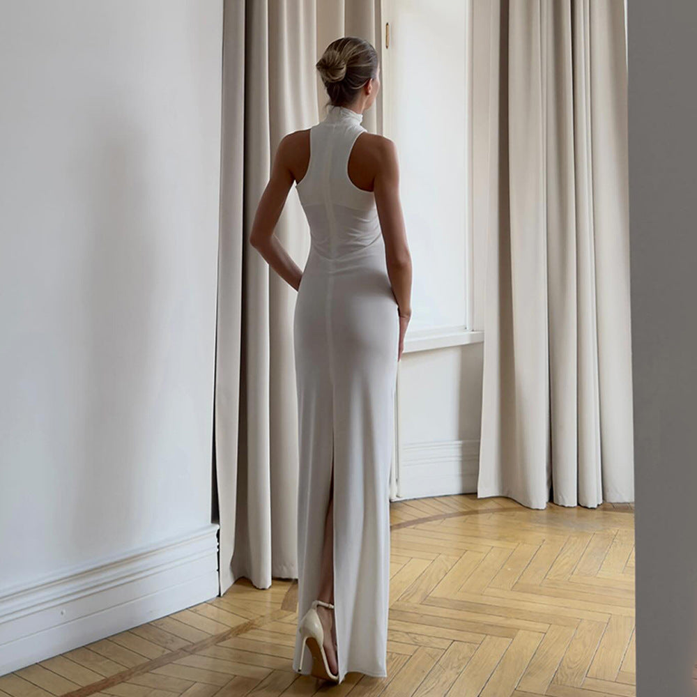 Damen Elegantes Maxikleid mit schickem Halterneck und figurbetontem Schnitt EB