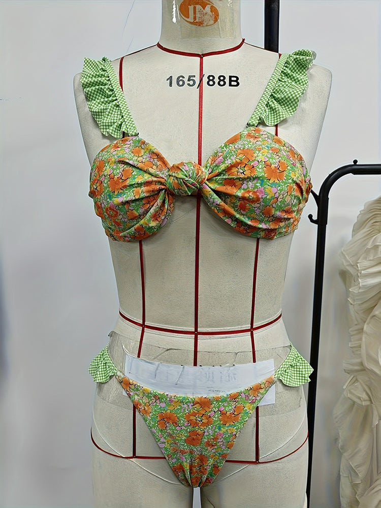 Damen Bikini mit fröhlichem Blumendruck und verspielten Rüschen EB
