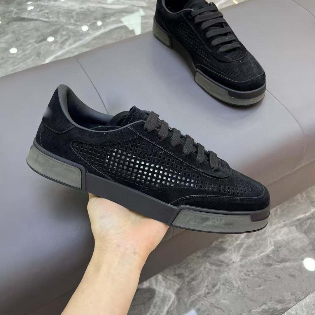 Damen atmungsaktive Freizeitsneakers aus hochwertigem Wildleder mit perforierten Details EB
