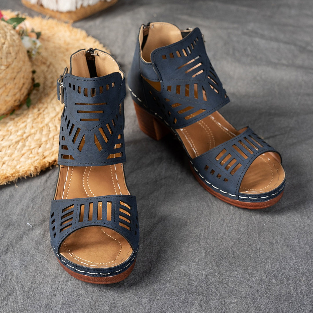 Damen Schnürsandalen im modischen Cut-Out-Design EB