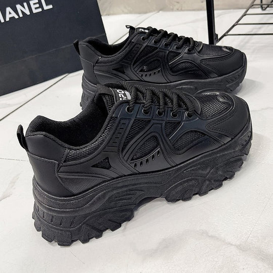 Damen Sportliche Sneakers mit rutschfester Profilsohle und atmungsaktivem Obermaterial EB