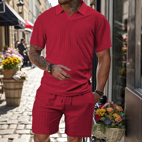 Herren nan Strick-Lounge-Ensemble mit Polokragen V‑Einsatz und Tunnelzug-Bermudas EB