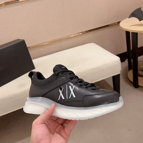 Damen Sportliche Laufschuhe mit dämpfender Laufsohle und atmungsaktivem Mesh-Obermaterial EB