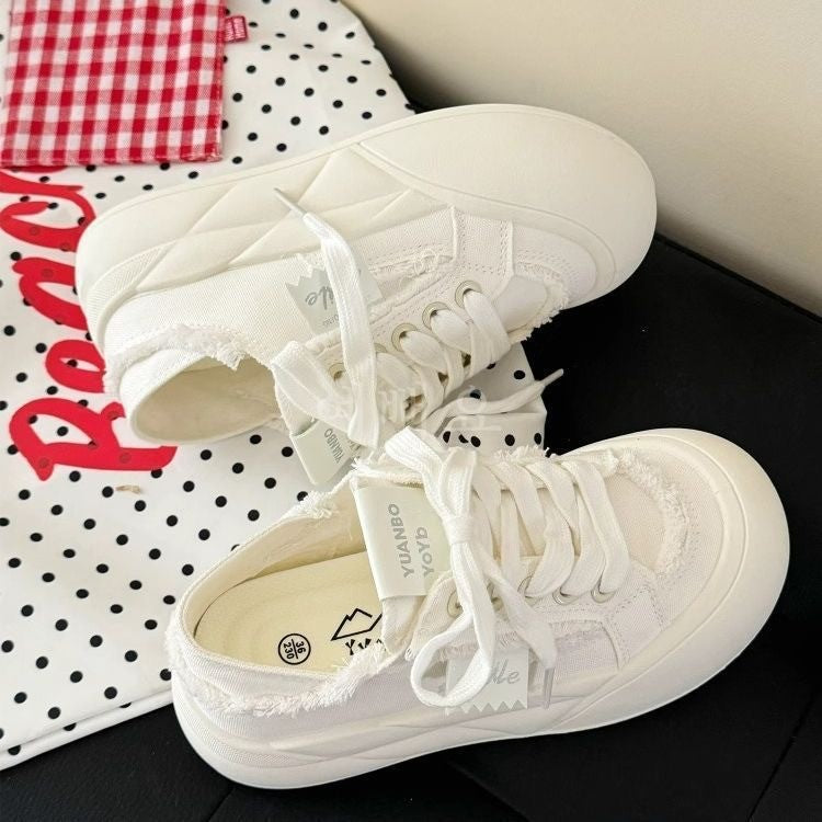 Damen Sneakers mit besonderer Textilstruktur und komfortablem Plateau EB