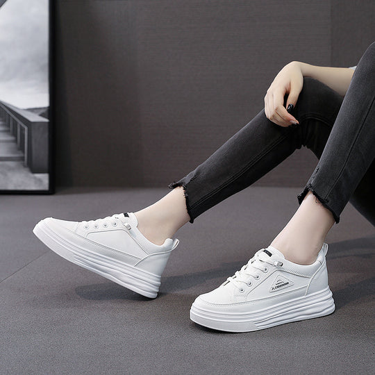 Damen stylische Plateau-Sneaker mit atmungsaktivem Obermaterial und rutschfester Sohle EB