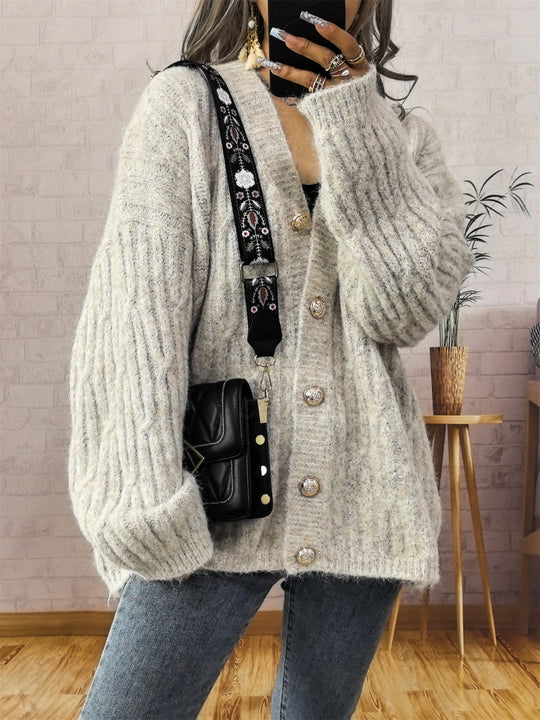 Damen Grobstrickjacke mit modischen Knöpfen und lässigem Schnitt EB